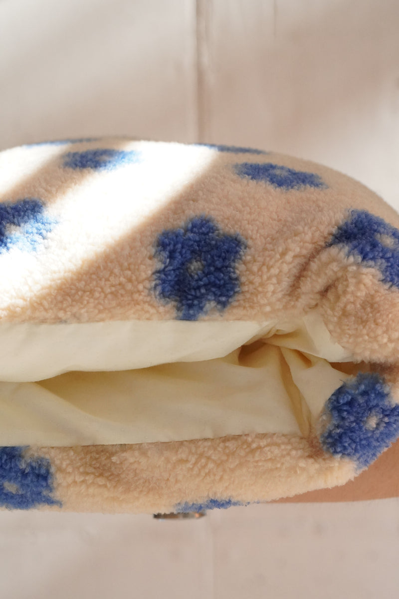 Daisy Cloud Pastry Bed