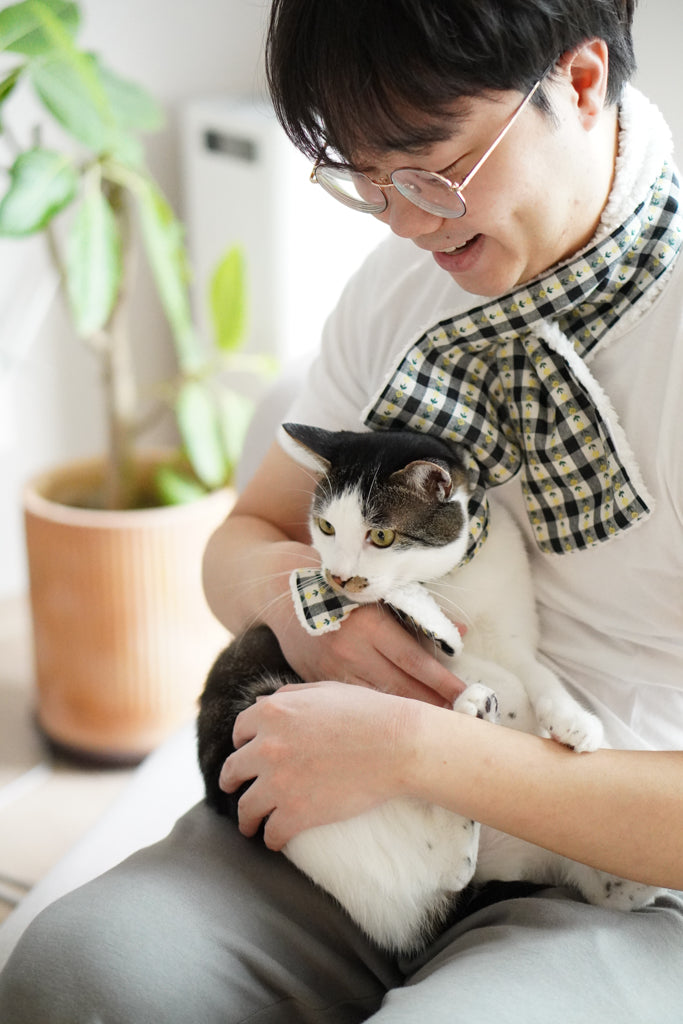Matching Plaid Neck Sweats (Set)