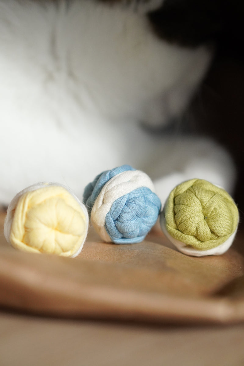 Macaroon Ball Set (4)